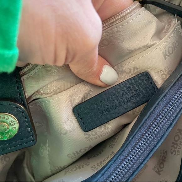 Michael Kors Navy Blue Hamilton Satchel Purse - Picture 13 of 14